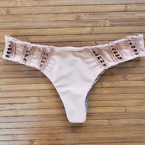 Acacia cloudbreak bikini bottom